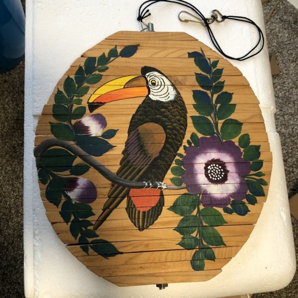 Wood‎ Wind Spinner with Toucan painted On